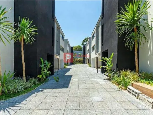 Sobrado 4 quartos e 6 banheiros, à venda, no bairro Jardim Cordeiro em São Paulo