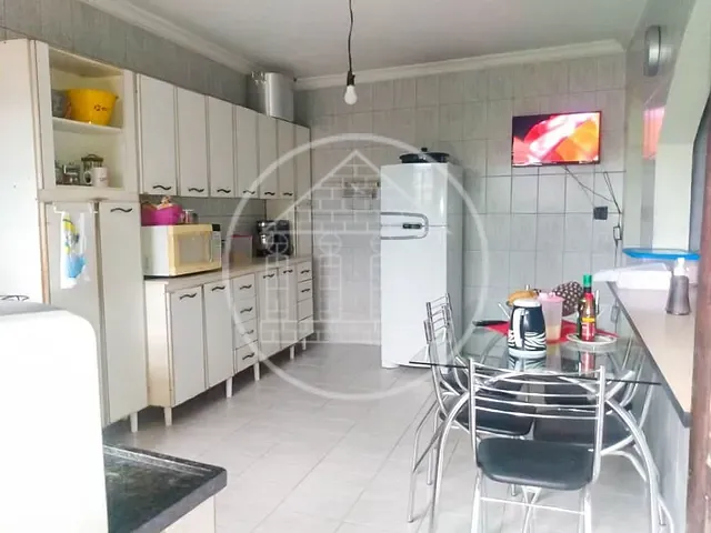 Sobrado com 158m² 3 quartos e 2 banheiros, à venda, no bairro Chácara das Corujas em São Paulo