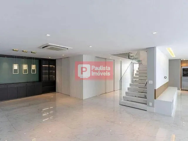 Sobrado 4 quartos e 4 banheiros, à venda, no bairro Chácara Santo Antônio (Zona Sul) em São Paulo