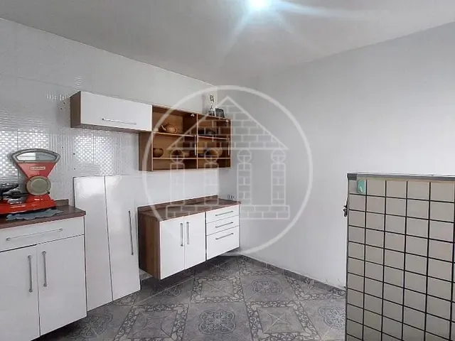 Sobrado com 825m² 5 quartos e 4 banheiros, à venda, no bairro Jardim dos Álamos em São Paulo