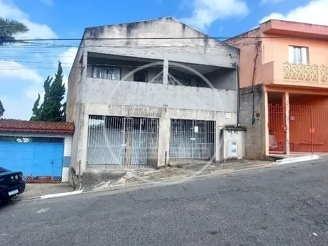 Sobrado com 825m² 5 quartos e 4 banheiros, à venda, no bairro Jardim dos Álamos em São Paulo