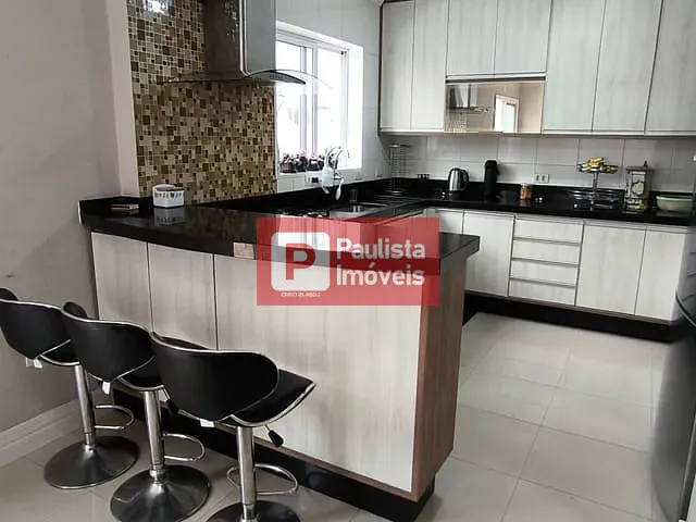 Sobrado 4 quartos e 4 banheiros, à venda, no bairro Santo Amaro em São Paulo