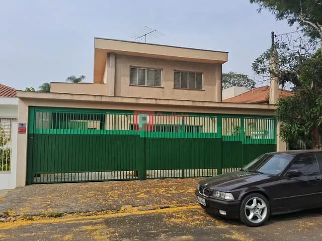 Sobrado com 300m² 4 quartos e 3 banheiros, à venda ou para alugar, no bairro Campo Belo em São Paulo