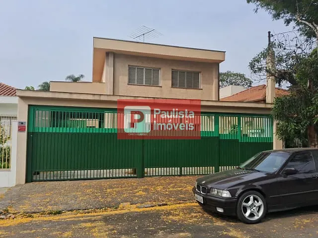 Sobrado com 300m² 4 quartos e 3 banheiros, à venda ou para alugar, no bairro Campo Belo em São Paulo