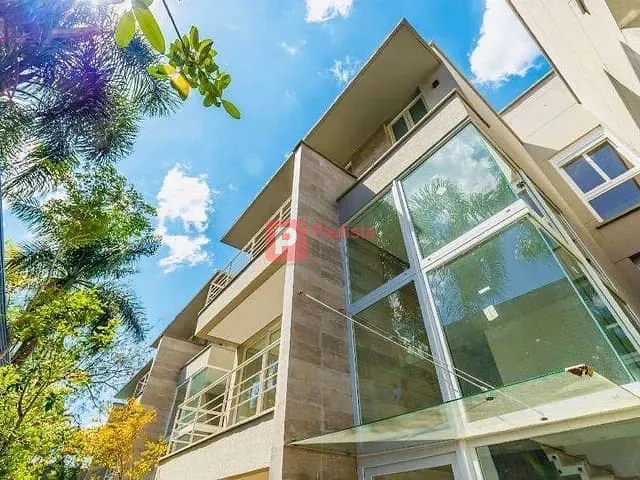 Sobrado 4 quartos e 5 banheiros, à venda ou para alugar, no bairro Jardim Cordeiro em São Paulo