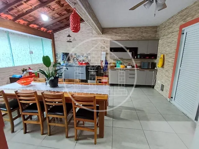 Sobrado com 150m² 3 quartos e 1 banheiro, à venda, no bairro Sítio Cocaia em São Paulo