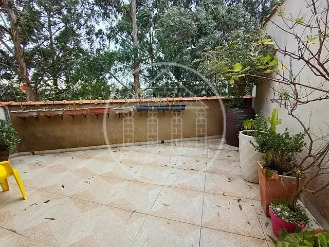 Sobrado com 150m² 3 quartos e 1 banheiro, à venda, no bairro Sítio Cocaia em São Paulo
