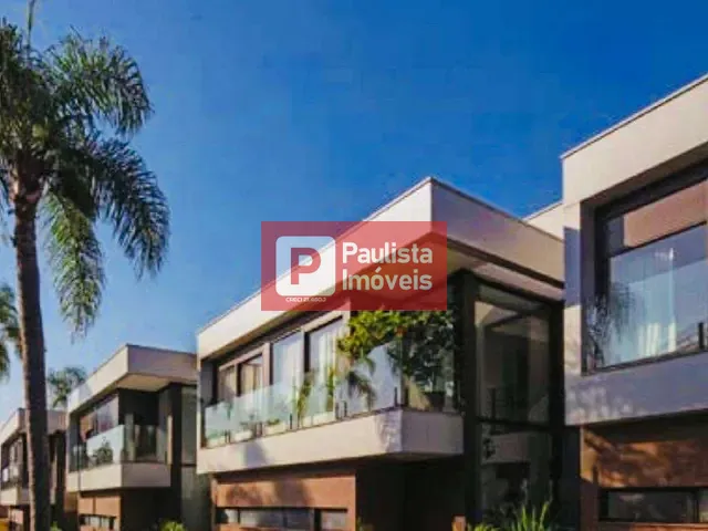 Sobrado 3 quartos e 4 banheiros, à venda, no bairro Jardim Petrópolis em São Paulo