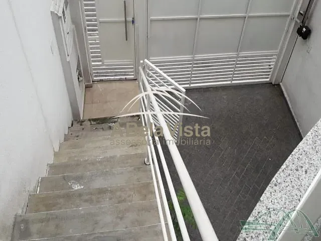 Sobrado com 135m² 3 quartos e 2 banheiros, à venda, no bairro Vila Osasco em Osasco