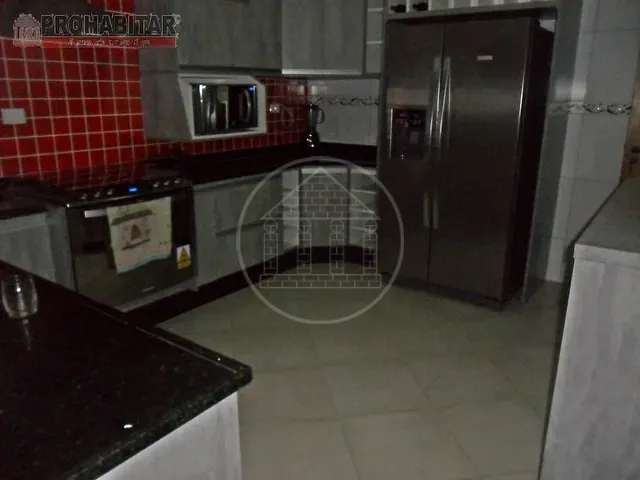 Sobrado com 500m² 4 quartos e 3 banheiros, à venda, no bairro Balneário Mar Paulista em São Paulo