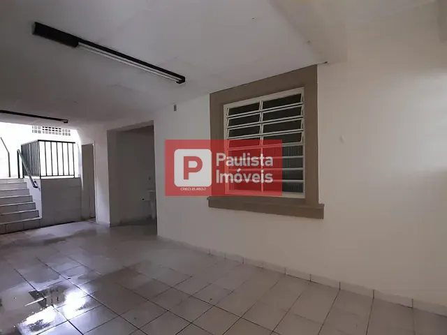 Sobrado com 195m², para alugar, no bairro Vila Clementino em São Paulo