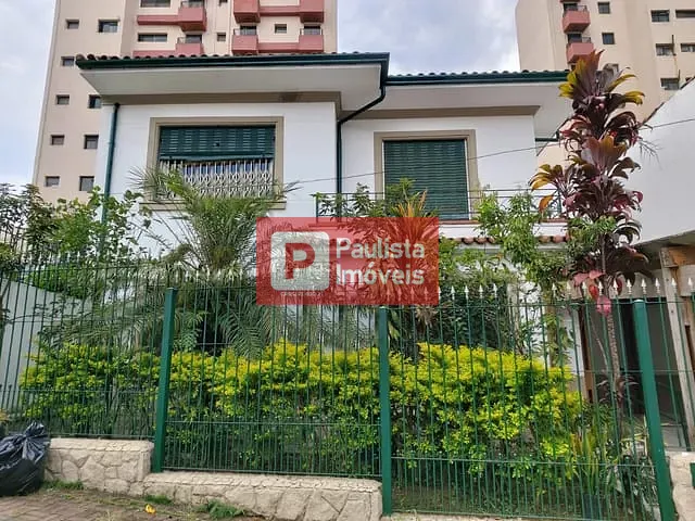 Sobrado com 195m², para alugar, no bairro Vila Clementino em São Paulo