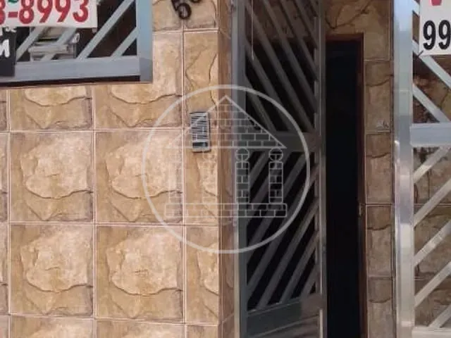 Sobrado com 255m² 3 quartos e 2 banheiros, à venda, no bairro Jardim Beatriz em São Paulo