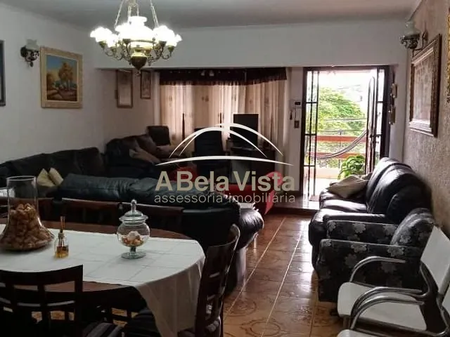 Sobrado com 125m² 3 quartos e 2 banheiros, à venda, no bairro CIPAVA em Osasco