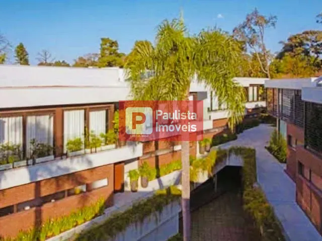 Sobrado 3 quartos e 4 banheiros, à venda, no bairro Jardim Petrópolis em São Paulo