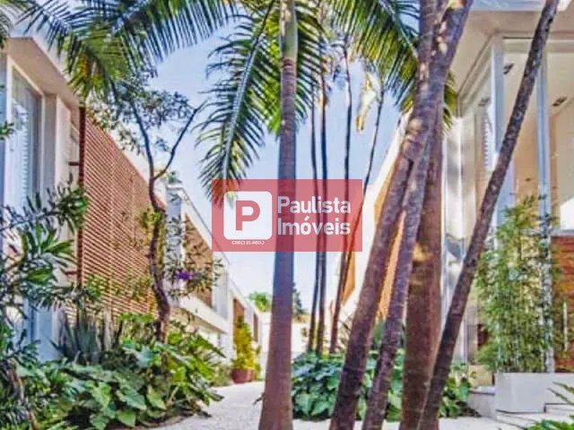 Sobrado 3 quartos e 4 banheiros, à venda, no bairro Jardim Petrópolis em São Paulo