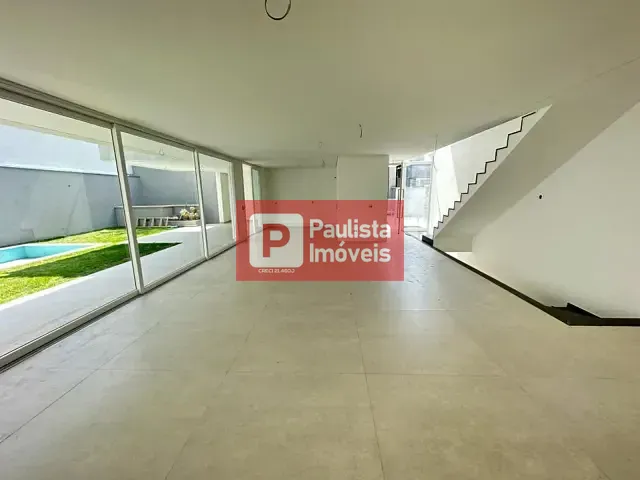 Sobrado com 450m² 4 quartos e 5 banheiros, à venda, no bairro Campo Belo em São Paulo