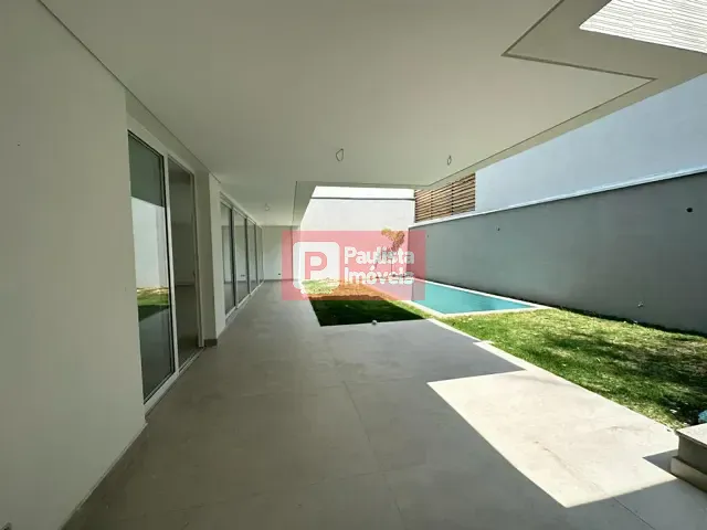 Sobrado com 450m² 4 quartos e 5 banheiros, à venda, no bairro Campo Belo em São Paulo