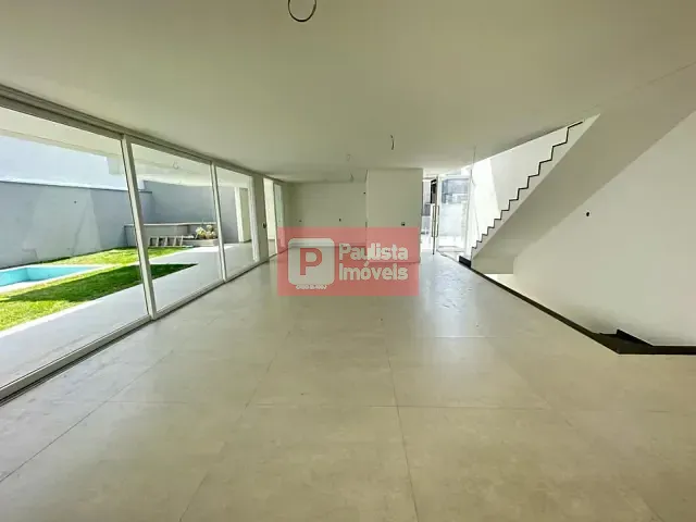 Sobrado com 450m² 4 quartos e 5 banheiros, à venda, no bairro Campo Belo em São Paulo