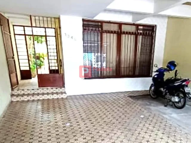 Sobrado com 205m², para alugar, no bairro Pq. Jabaquara em São Paulo