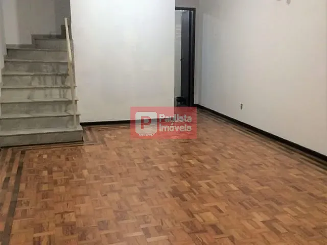 Sobrado com 205m², para alugar, no bairro Pq. Jabaquara em São Paulo