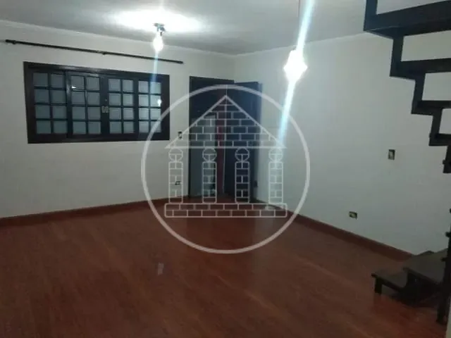 Sobrado com 100m² 2 quartos e 1 banheiro, à venda, no bairro Jardim Samambaia em São Paulo