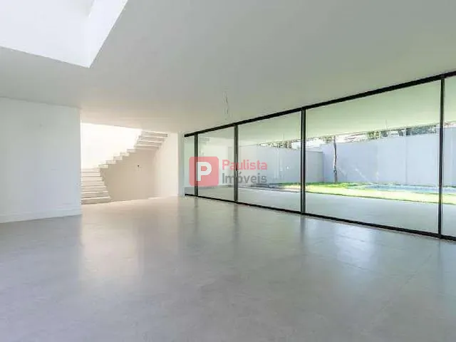 Sobrado com 850m² 4 quartos e 6 banheiros, à venda, no bairro Chácara Santo Antônio (Zona Sul) em São Paulo