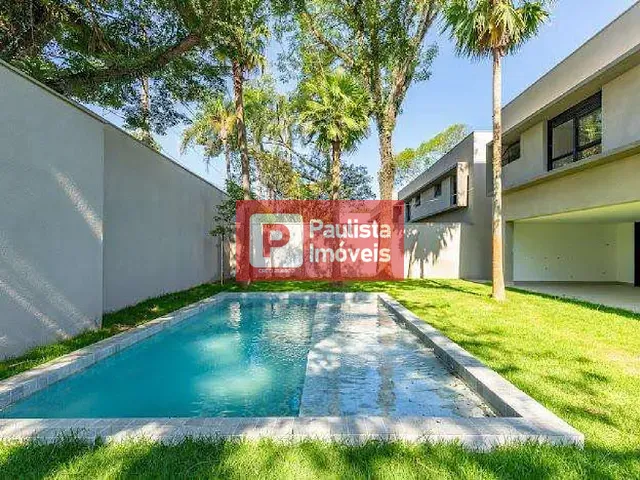 Sobrado com 850m² 4 quartos e 6 banheiros, à venda, no bairro Chácara Santo Antônio (Zona Sul) em São Paulo