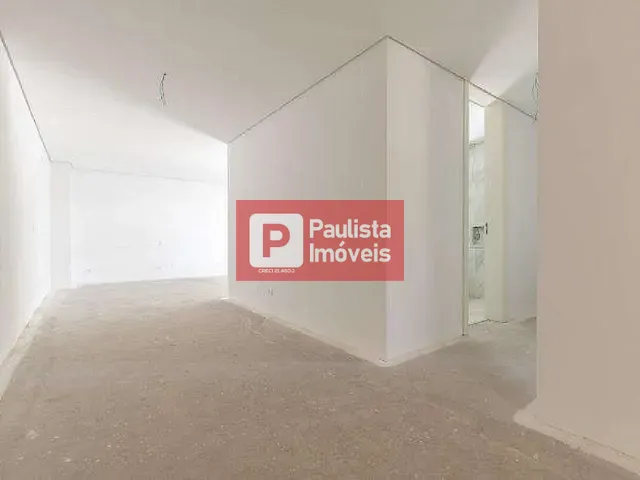 Sobrado com 935m² 4 quartos e 6 banheiros, à venda, no bairro Chácara Santo Antônio (Zona Sul) em São Paulo