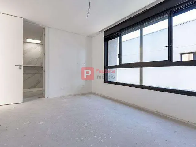 Sobrado com 849m² 4 quartos e 6 banheiros, à venda, no bairro Chácara Santo Antônio (Zona Sul) em São Paulo