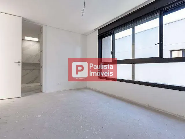 Sobrado com 849m² 4 quartos e 6 banheiros, à venda, no bairro Chácara Santo Antônio (Zona Sul) em São Paulo