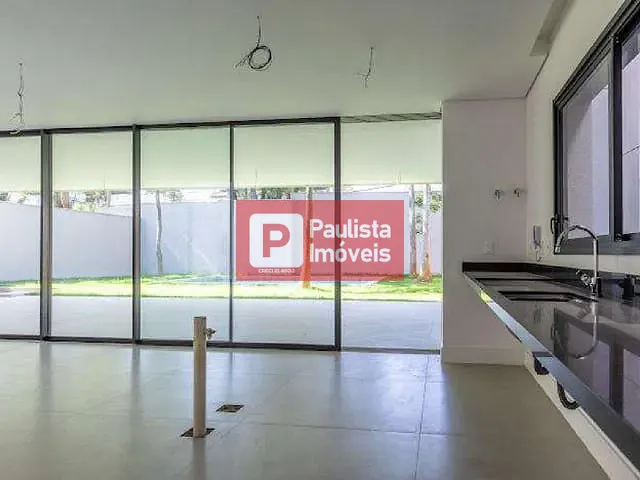 Sobrado com 849m² 4 quartos e 6 banheiros, à venda, no bairro Chácara Santo Antônio (Zona Sul) em São Paulo