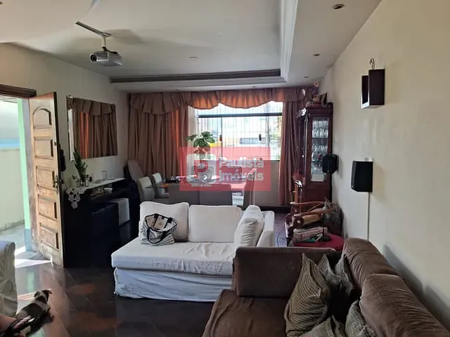 Sobrado com 200m² 3 quartos e 4 banheiros, à venda, no bairro Vila Alexandria em São Paulo