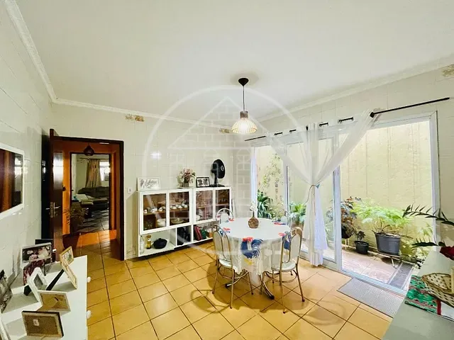 Sobrado com 142m² 4 quartos e 3 banheiros, à venda, no bairro Jardim Guanhembu em São Paulo
