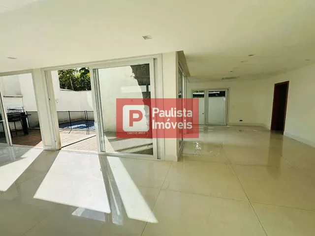 Sobrado com 365m² 4 quartos e 6 banheiros, à venda, no bairro Jardim Petrópolis em São Paulo