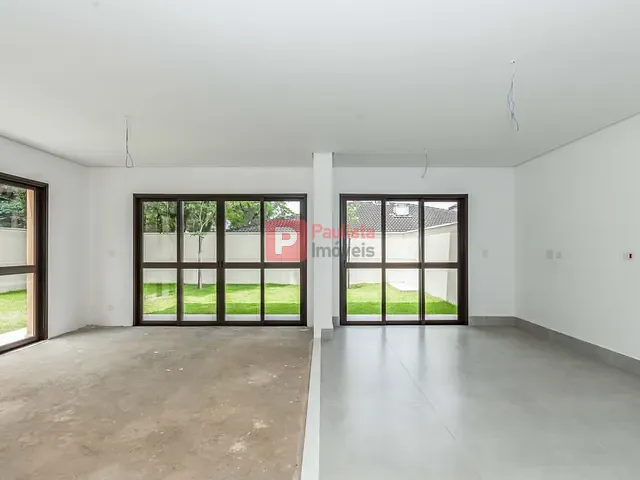 Sobrado com 498m² 4 quartos e 5 banheiros, à venda, no bairro Jardim Prudência em São Paulo