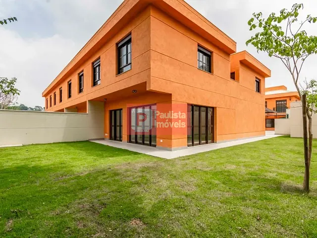 Sobrado com 347m² 4 quartos e 5 banheiros, à venda, no bairro Jardim Prudência em São Paulo