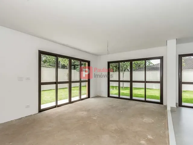 Sobrado com 347m² 4 quartos e 5 banheiros, à venda, no bairro Jardim Prudência em São Paulo