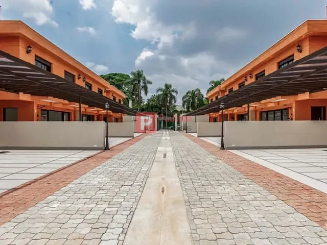 Sobrado com 345m² 4 quartos e 5 banheiros, à venda, no bairro Jardim Prudência em São Paulo