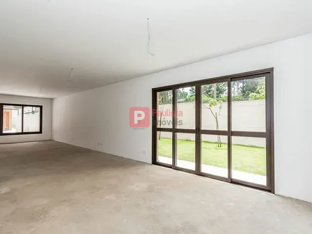 Sobrado com 347m² 4 quartos e 5 banheiros, à venda, no bairro Jardim Prudência em São Paulo