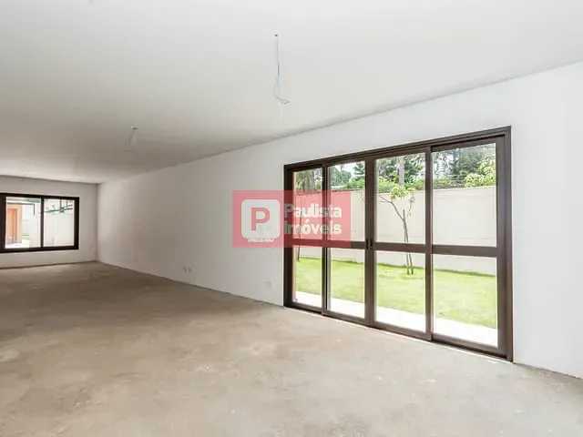 Sobrado com 347m² 4 quartos e 5 banheiros, à venda, no bairro Jardim Prudência em São Paulo