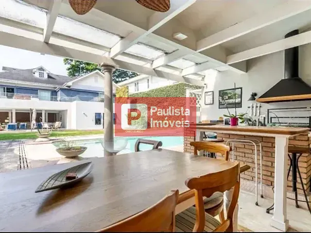 Sobrado com 1050m² 5 quartos e 6 banheiros, à venda, no bairro Brooklin Paulista em São Paulo