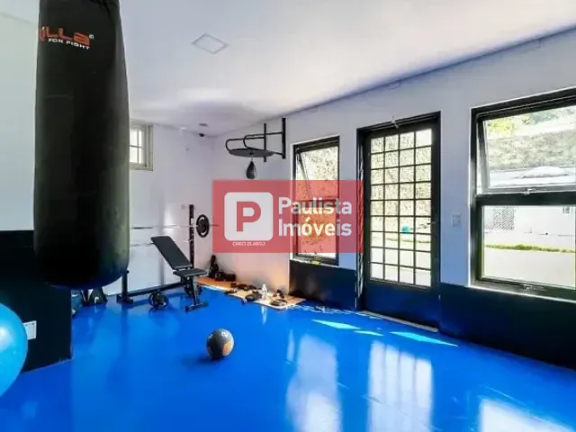 Sobrado com 1050m² 5 quartos e 6 banheiros, à venda, no bairro Brooklin Paulista em São Paulo