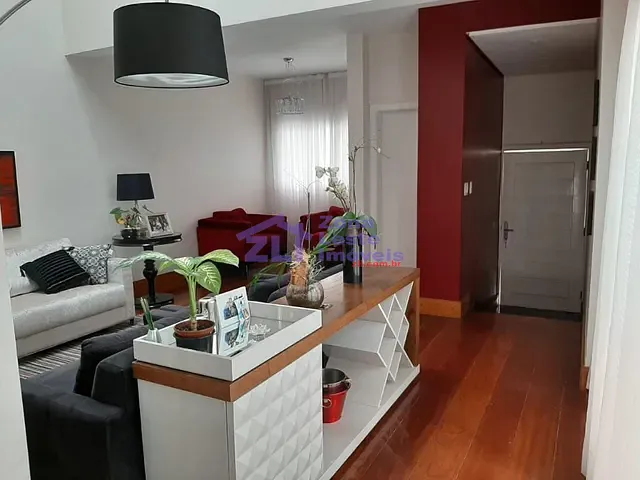 Sobrado com 200m² 3 quartos e 5 banheiros, à venda, no bairro Vila Mafra em São Paulo