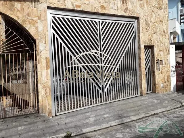 Sobrado com 250m² 5 quartos e 7 banheiros, à venda, no bairro JD FILIPINI em Osasco