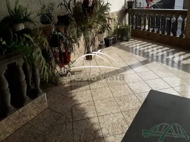 Sobrado com 250m² 5 quartos e 7 banheiros, à venda, no bairro JD FILIPINI em Osasco