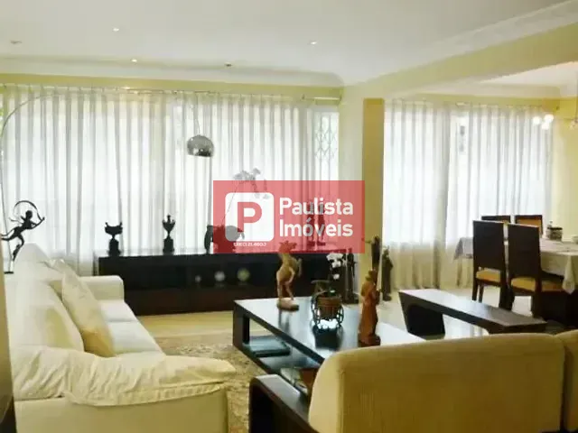 Sobrado com 1000m² 3 quartos e 5 banheiros, à venda ou para alugar, no bairro Campo Belo em São Paulo