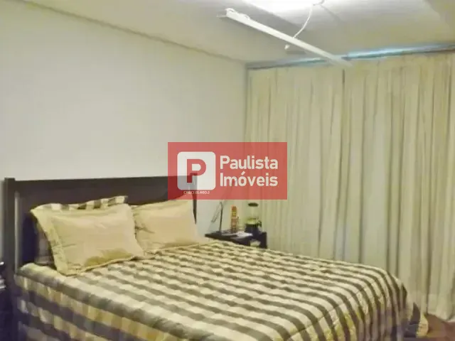 Sobrado com 1000m² 3 quartos e 5 banheiros, à venda ou para alugar, no bairro Campo Belo em São Paulo