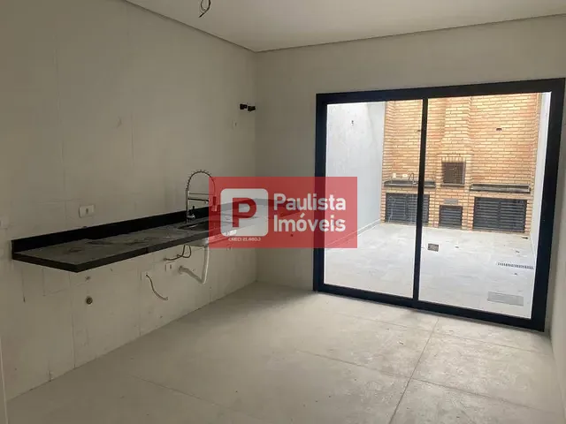 Sobrado 3 quartos e 4 banheiros, à venda, no bairro Vila Sofia em São Paulo