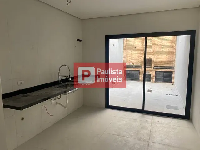 Sobrado 3 quartos e 4 banheiros, à venda, no bairro Vila Sofia em São Paulo